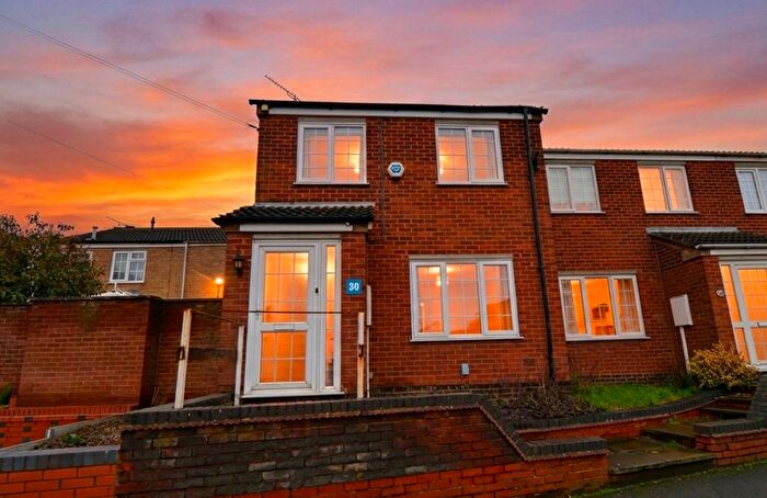 3 Bedroom Terraced House For Sale In Market Street, Lutterworth, LE17