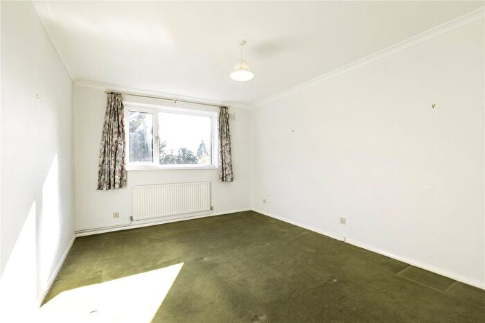 3 Bedroom Flat For Sale In Southgate Road, London, N1