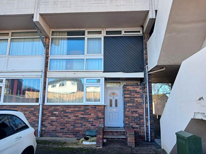 2 Bedroom Maisonette For Sale In Falmouth Road, Evington, LE5