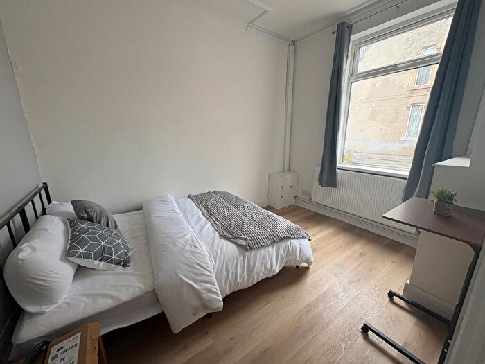 1 Bedroom House To Rent In Ashford Street, ST4