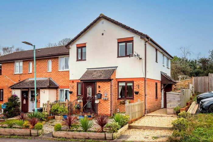 1 Bedroom End Of Terrace House To Rent In Claudius Way, Lydney, GL15