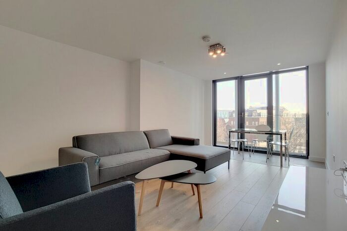 1 Bedroom Flat To Rent In Great Eastern Road, London, E15