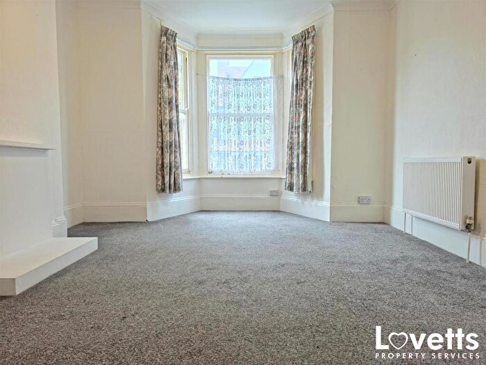1 Bedroom Flat To Rent In St. Pauls Road, Margate, CT9