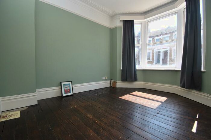 2 Bedroom Flat To Rent In Tressillian Road Brockley, SE4