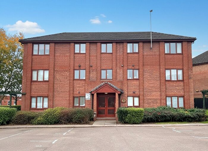 1 Bedroom Flat For Sale In Gillett Close, Nuneaton, CV11