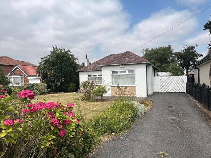2 Bedroom Detached Bungalow For Sale In Merrybent, Darlington, DL2