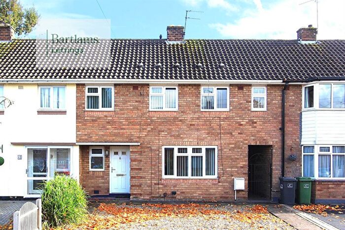4 Bedroom Terraced House To Rent In White Oak Drive, Wolverhampton, WV3
