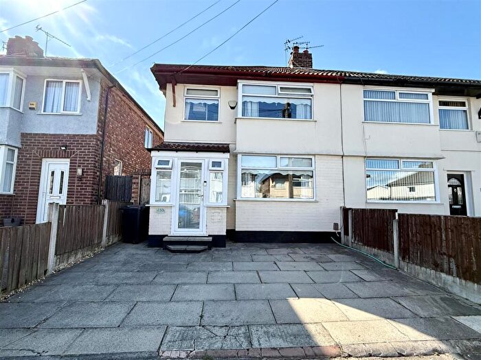 3 Bedroom Semi Detached House For Sale In Jefferey’s Crescent, L36