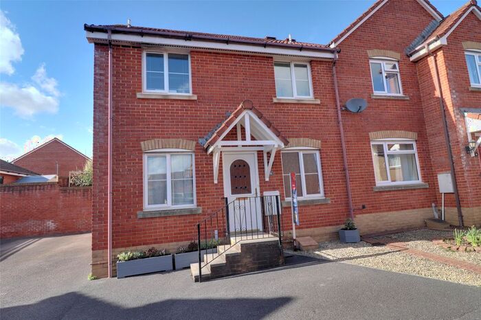 3 Bedroom Semi-Detached House For Sale In Immenstadt Drive, Wellington, Somerset, TA21