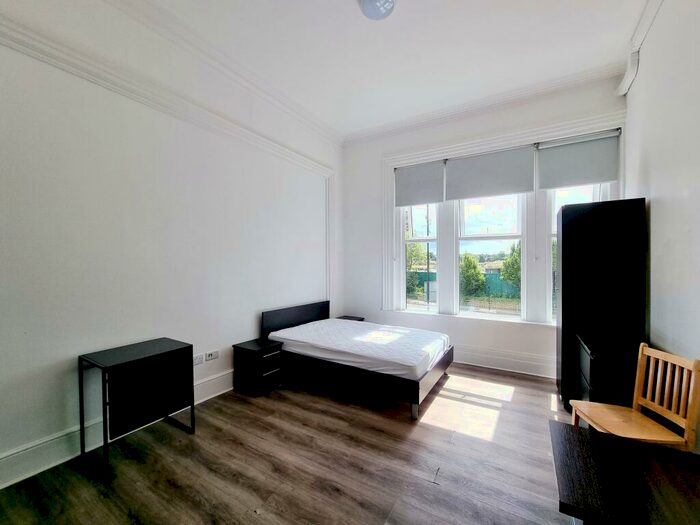 Studio To Rent In Woolwich, SE18