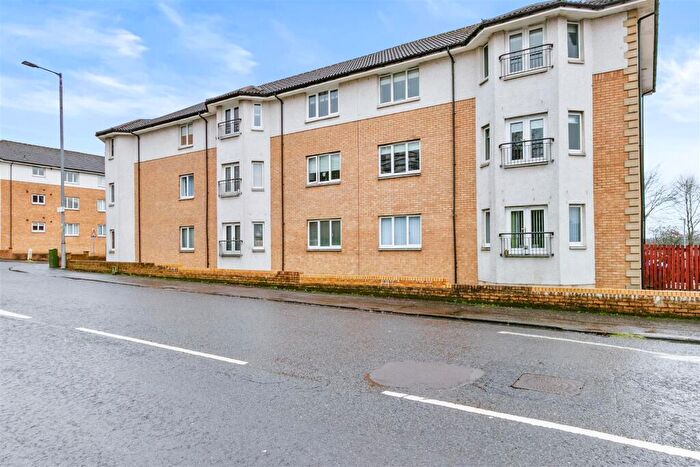 2 Bedroom Flat For Sale In Queen Elizabeth Court, Clydebank, G81