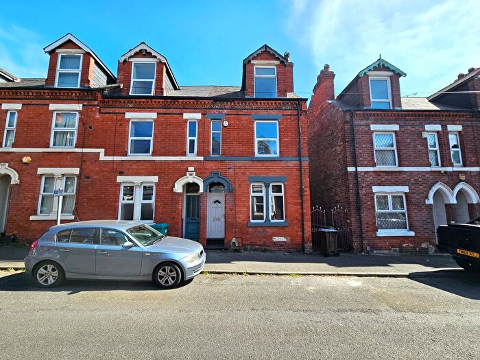 3 Bedroom End Of Terrace House To Rent In Manor Street, Nottingham, NG2