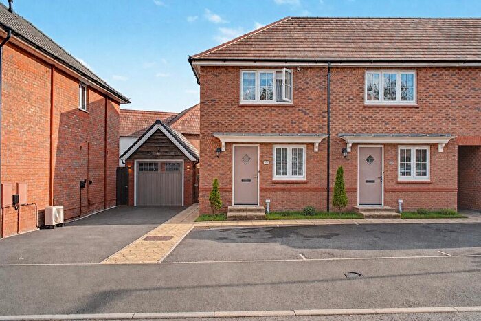 2 Bedroom End Of Terrace House For Sale In Berryfield, Coate, Swindon, Wiltshire, SN3