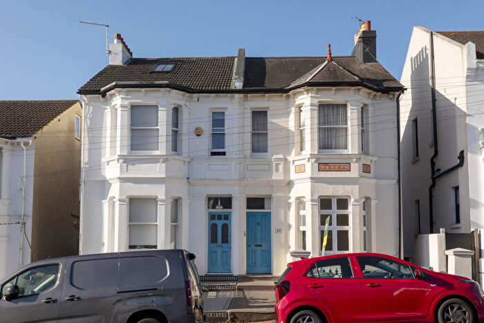 1 Bedroom Flat To Rent In Havelock Road, Brighton, East Sussex, BN1