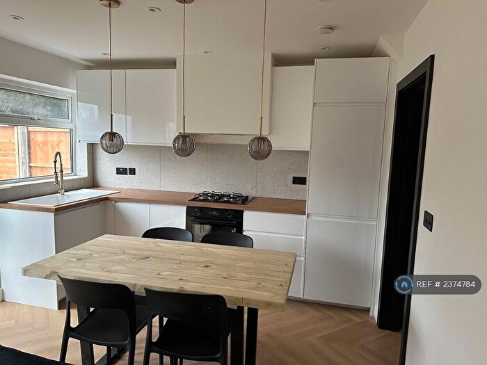 4 Bedroom End Of Terrace House To Rent In Aldborough Road, Dagenham, RM10