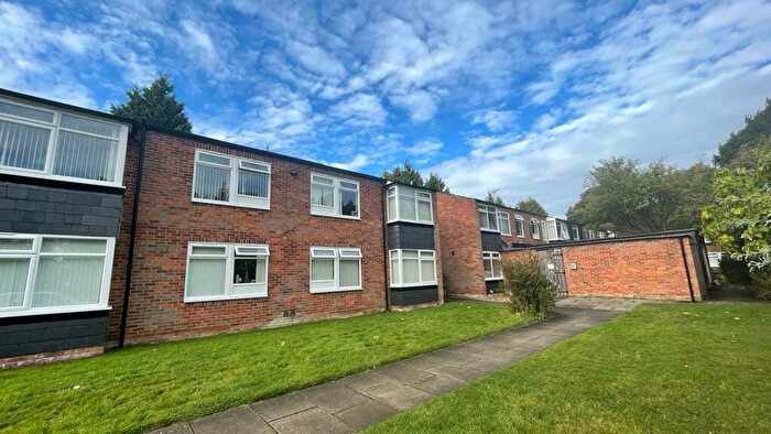 1 Bedroom Apartment To Rent In Douglas Court, Hartsbourne Road, Reading, Berkshire, RG6