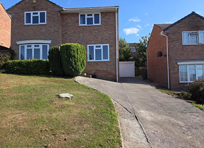 3 Bedroom House To Rent In Yeovil, BA20
