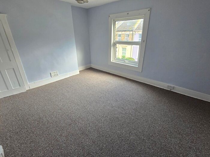 4 Bedroom Terraced House To Rent In De Burgh Street, Dover, CT17