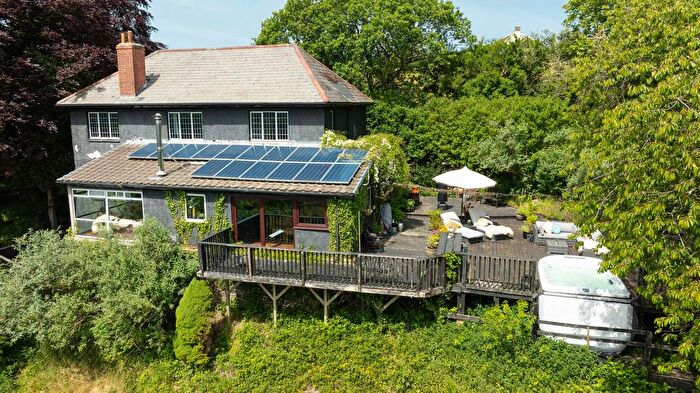 4 Bedroom Detached House For Sale In Maeseithyn, Llandyfriog, Newcastle Emlyn, SA38