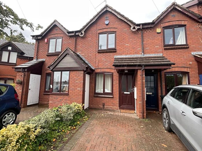 2 Bedroom Town House To Rent In Oldswinford - Swincross Road, DY8