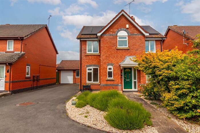 4 Bedroom Detached House For Sale In Wilcox Close, Bishops Itchington, Southam, CV47
