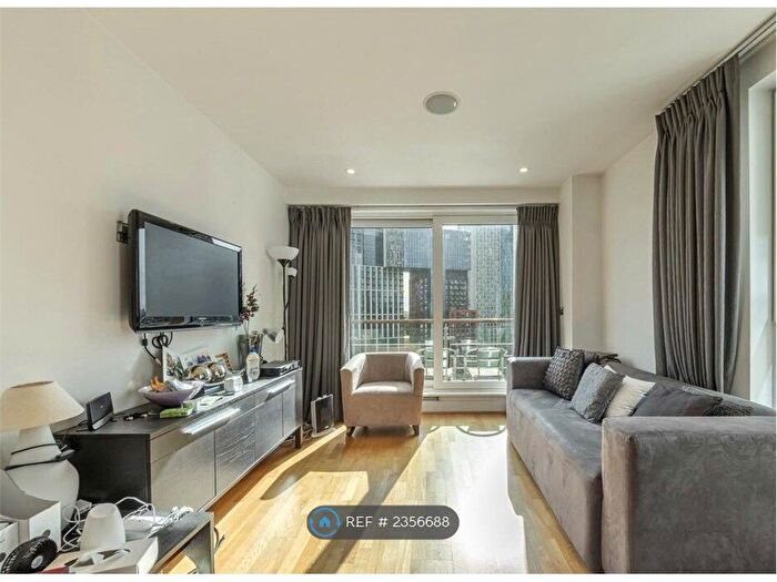 1 Bedroom Flat To Rent In St. George Wharf, London, SW8