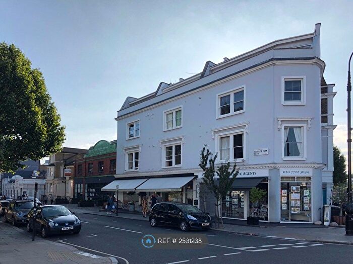 Studio To Rent In King Henry's Road, London, NW3