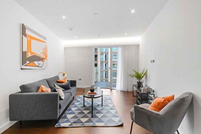 2 Bedroom Apartment To Rent In Malthouse Road London, SW11