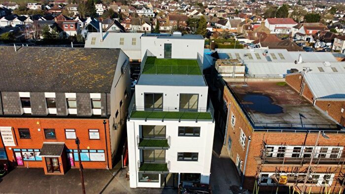 2 Bedroom Flat To Rent In New Development Of Apartments To Rent, London Road, Hadleigh, SS7