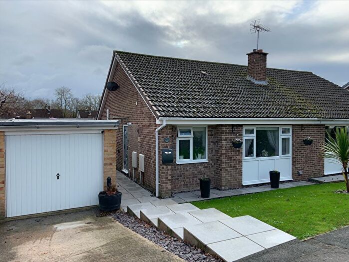 1 Bedroom Bungalow To Rent In Somerleaze Close, Wells, BA5