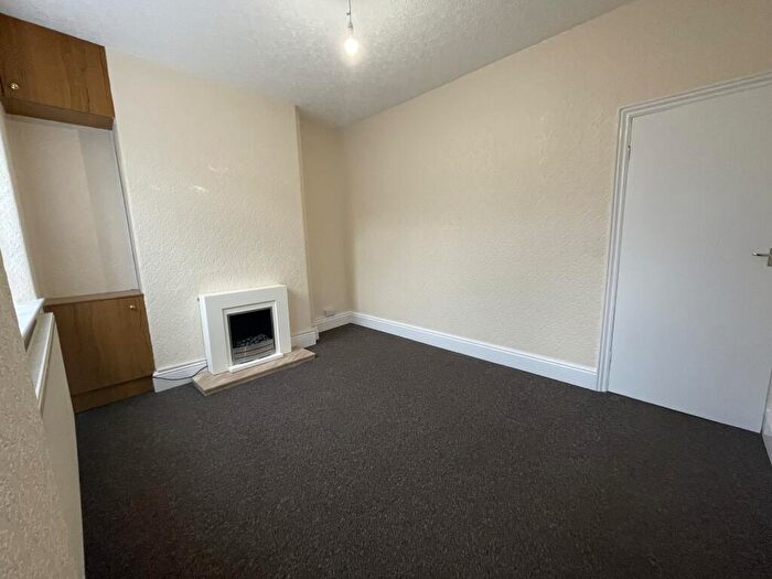 2 Bedroom House To Rent In Prospect Drive, Shirebrook, NG20