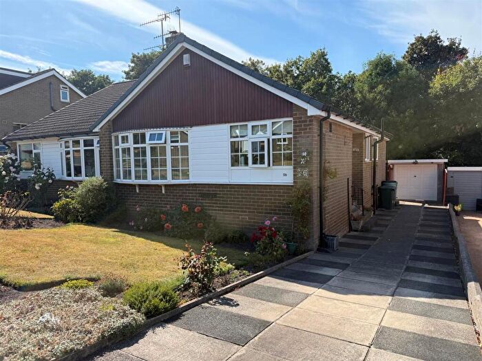 2 Bedroom Semi-Detached Bungalow For Sale In Brackendale Drive, Thackley, Bradford, BD10