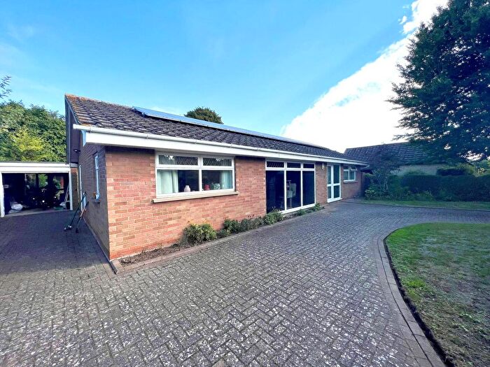 3 Bedroom Bungalow To Rent In Alwyne Road, Cambridge, Cambs, CB1