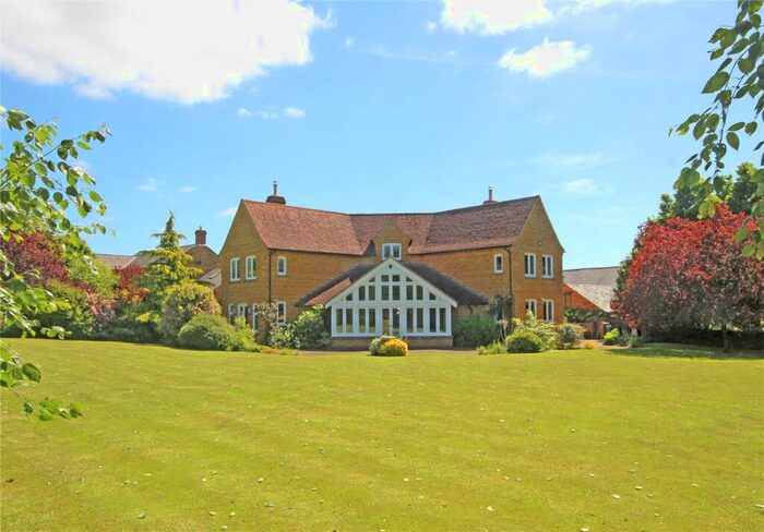 4 Bedroom Detached House For Sale In Church Farm, Church Brampton, Northamptonshire, NN6