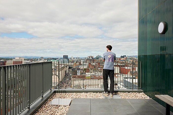 1 Bedroom Apartment To Rent In Candleriggs, Trongate, Glasgow, G1