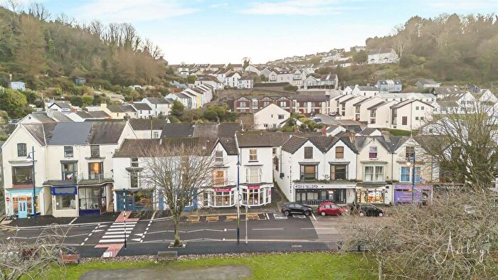 2 Bedroom Maisonette For Sale In Mumbles Road, Mumbles, SA3
