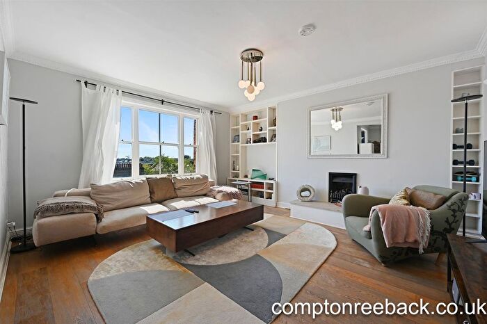 4 Bedroom Flat For Sale In Sutherland Avenue, Maida Vale, W9
