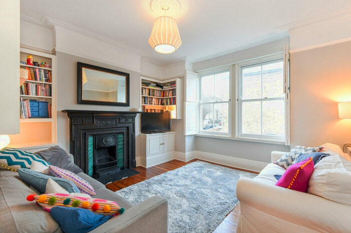 2 Bedroom Apartment To Rent In Hargrave Mansions, Archway, N19