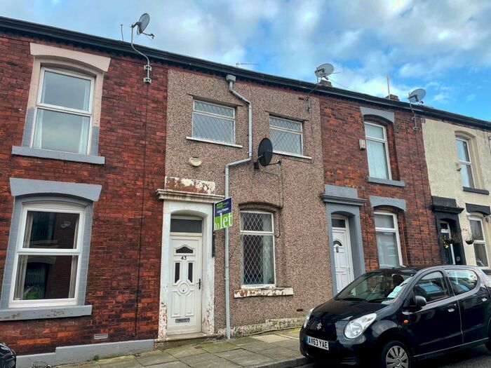 2 Bedroom Terraced House To Rent In Kirby Road, Blackburn, BB2
