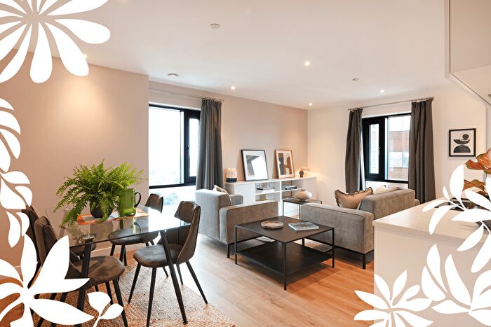 2 Bedroom Apartment To Rent In The Lansdowne, Hagley Road, Birmingham, B16