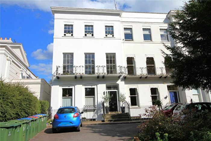 1 Bedroom Apartment To Rent In Pittville Lawn, Cheltenham, Gloucestershire, GL52