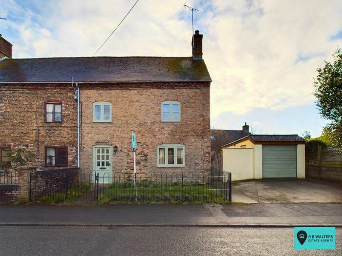 4 Bedroom Semi-Detached House For Sale In The Street, Frampton On Severn, Gloucester, GL2