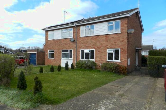 3 Bedroom Property To Rent In The Slade, Daventry, NN11