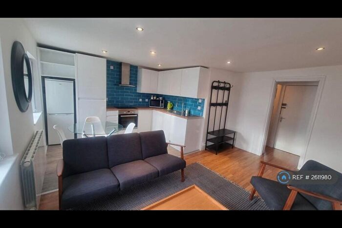 2 Bedroom Flat To Rent In Dormer Place, Leamington Spa, CV32