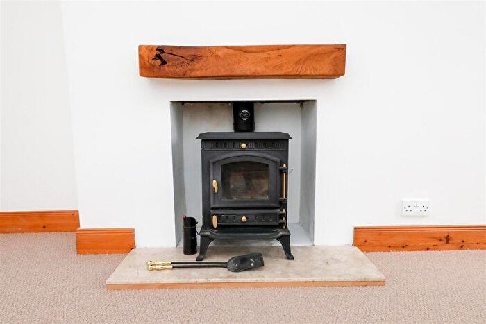 2 Bedroom Cottage For Sale In Roadmans Cottage, Glenrothes, KY7