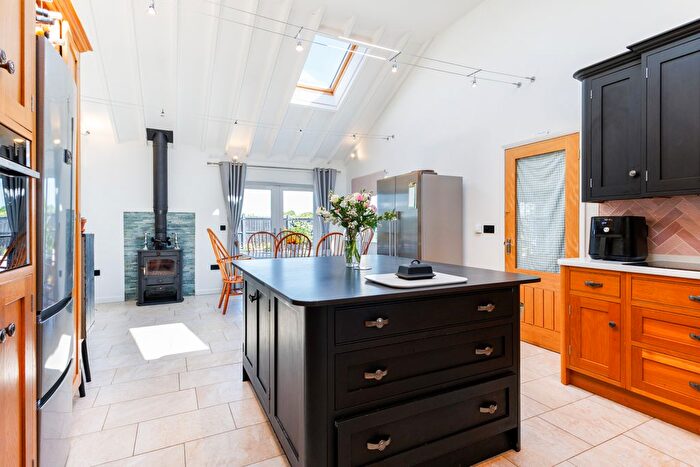 5 Bedroom Detached Bungalow For Sale In The Butts, Aynho, OX17