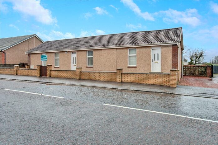 2 Bedroom Cottage For Sale In Ayr Road, Shawsburn, Larkhall, South Lanarkshire, ML9