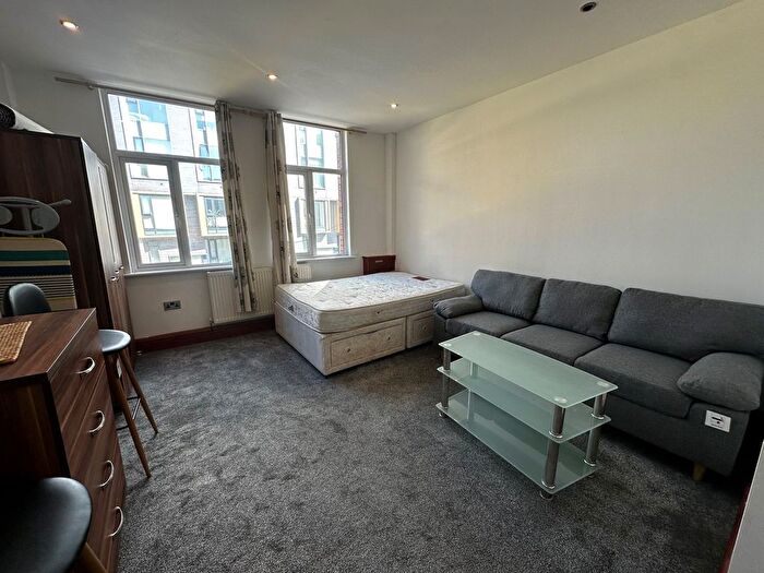 1 Bedroom Studio To Rent In Chester Road, Manchester, M15