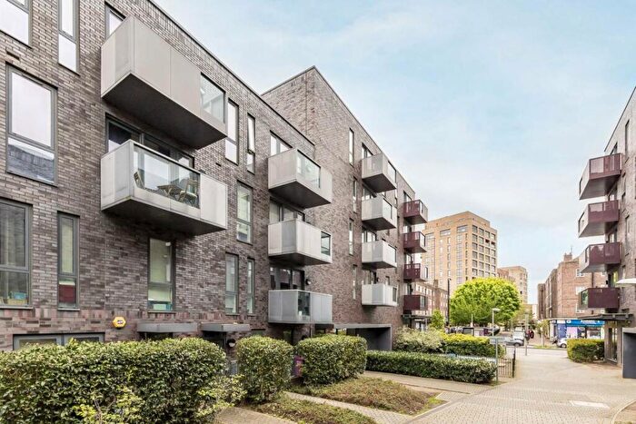 3 Bedroom Flat To Rent In Bermuda Way, Limehouse, E1