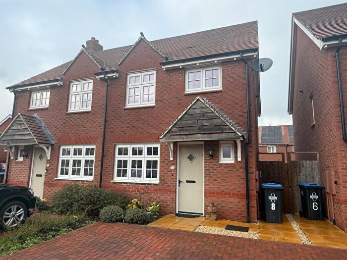 3 Bedroom Semi-Detached House To Rent In East View Close, Houlton, Rugby, CV23